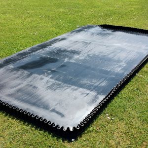 Vandgrav i 6 mm. gummi med bølgekanter - 3000 x 3000 mm.